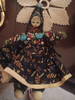 Muñeca antigua de tela