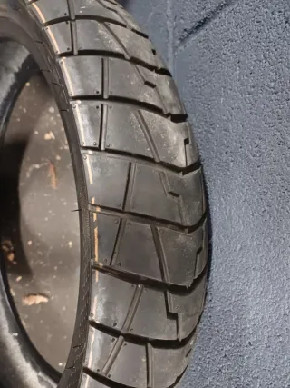 Neumáticos Mixtos Zontes 368g