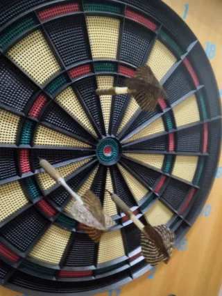 Diana KINGS HEAD Pub & Lodging