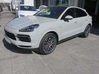 Porsche Cayenne 2021