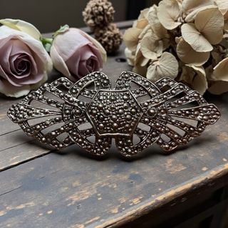 Spilla Art Déco antica cut steel