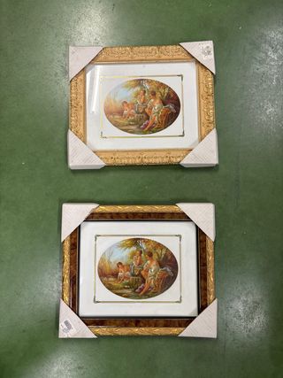 Dos cuadros iguales con diferentes marcos