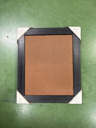 Dos cuadros iguales con diferentes marcos