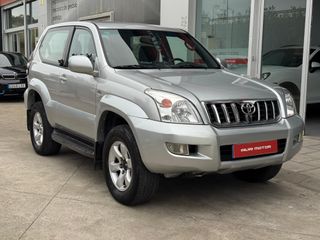 TOYOTA Land Cruiser 3.0 D4D VX