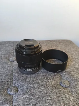 Sony FE 50mm f/1.8