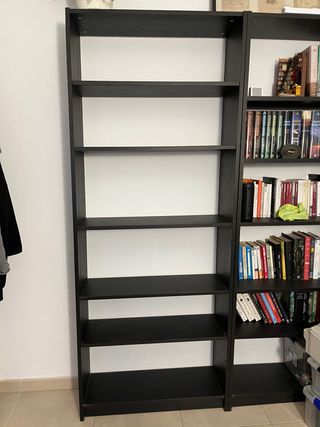 Librería Billy IKEA Negra