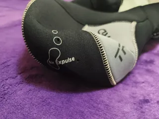 Traje de neopreno con capucha