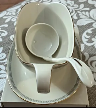 Salsiera con mestolo Bavaria