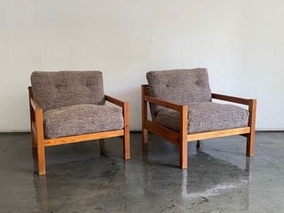 Poltrone vintage in tessuto e legno, vendita e noleggio