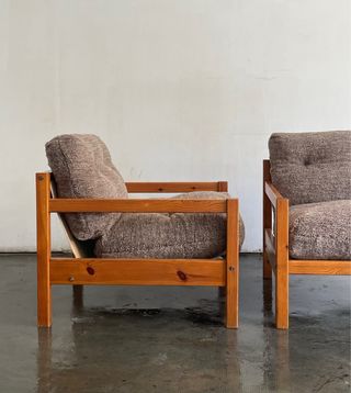 Poltrone vintage in tessuto e legno, vendita e noleggio