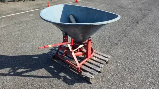 Abonadora Vicon Usada