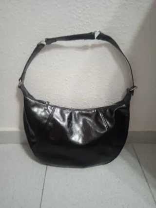 Bolso Negro Stradivarius