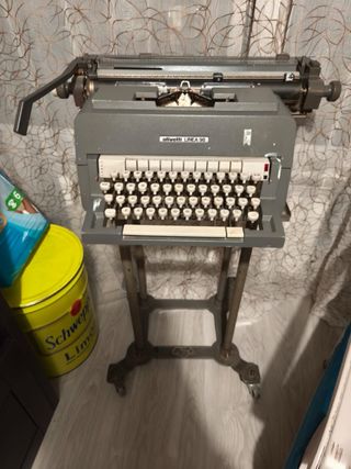 Olivetti Linea 98 Máquina de Escribir Antigua