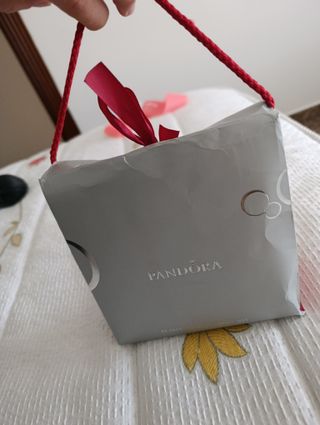 Pulsera Pandora con charms