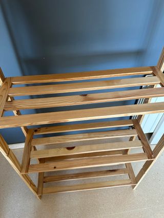 Estantería de madera de bambú