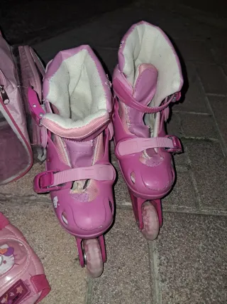 Patines y Casco Hello Kitty Niña