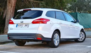 Ford Focus 2016 impecable sello C