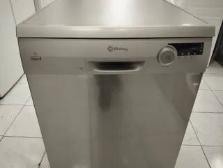 LAVAVAJILLAS MARCA BALAY ACERO Inoxidable