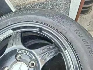 Mercedes Clase E - Rueda de repuesto 215/ 55 R16