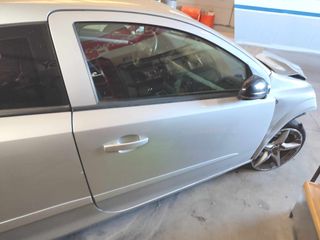 Despiece Opel Astra H GTC 1.9 120cv