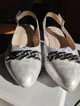 Zapatos tacón plateados talla 37