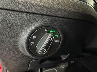 SKODA Superb Station Wagon Superb 2.0 TDI DSG Wagon Style