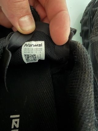 Zapatillas trail Normal Tomir 2.0 negras