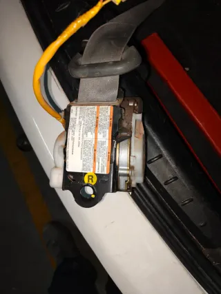 Cinturón delantero Suzuki Jimny