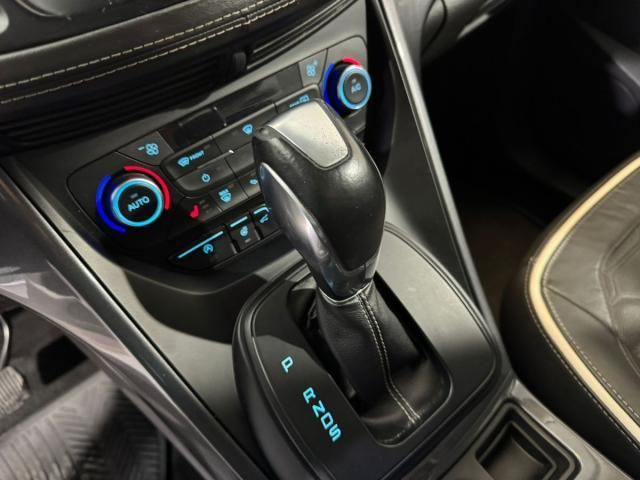 FORD Kuga Vignale 2.0 TDCi Auto-Start-Stop 132 kW (180 CV) 4x4 PowerShift