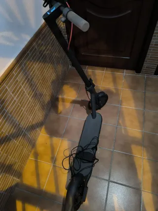 Patinete eléctrico poco uso