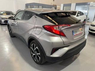 TOYOTA C-HR Hybrid Advance