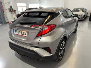 TOYOTA C-HR Hybrid Advance