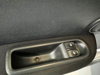 RENAULT Clio 1.2 16V 5 porte Dynamique