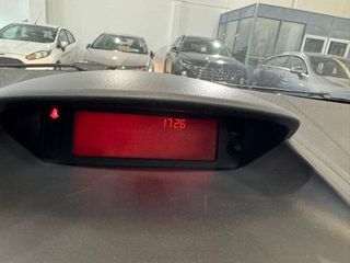 RENAULT Clio 1.2 16V 5 porte Dynamique