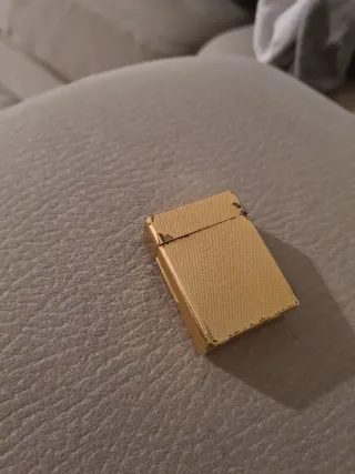 S.T. Dupont Piccolo Accendino Oro