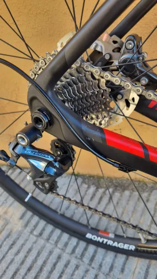 Bici da strada Trek Domane Carbon OCLV