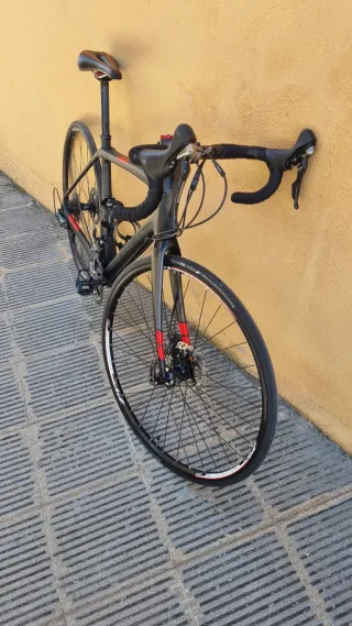 Bici da strada Trek Domane Carbon OCLV