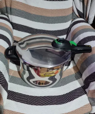 Olla a Presión Fagor Rápida