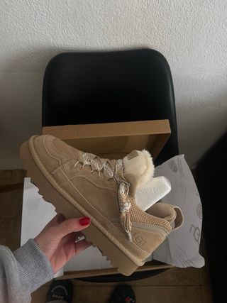 UGG Lowmel Beige
