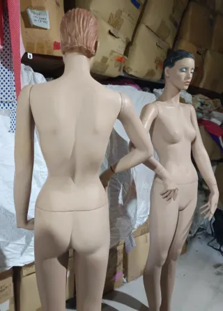 2 Maniquís cuerpo entero 1.80m cara definida