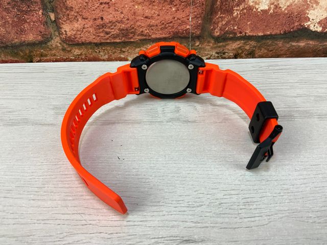 Reloj Casio G-Shock GA-2200M-4A