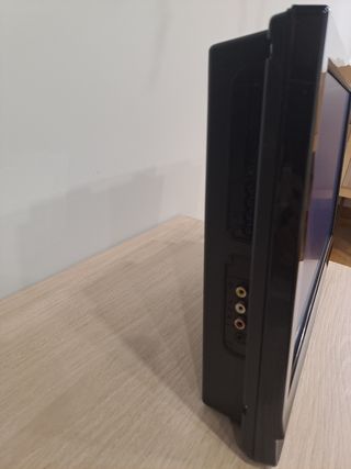 Televisión plana OKI HD HDMI