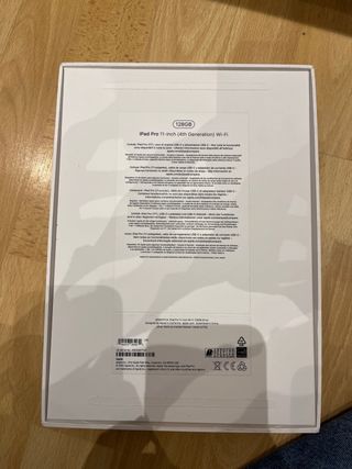 Caja iPad Pro 11 4ª Gen Wi-Fi