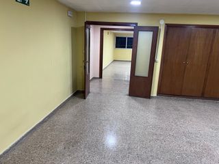 Alquiler Nave (con licencia de Bar)