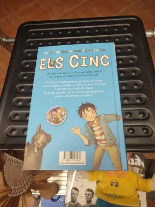 Els Cinc a l'illa del tresor