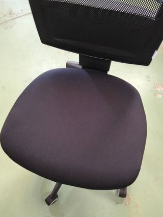 HERGO Silla de Oficina SIN BRAZOS, Respaldo Ajustable en Malla