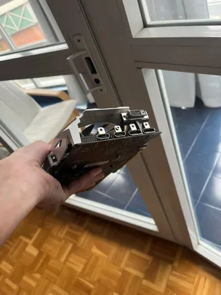 Tarjeta Gráfica ASUS