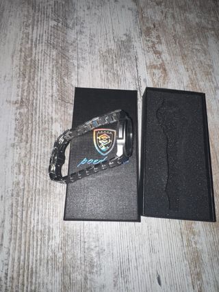 Reloj de cuarzo plateado y azul