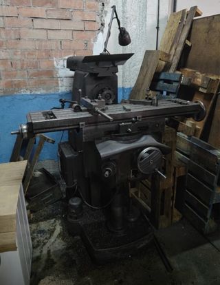Fresadora pequeña para escuadrar