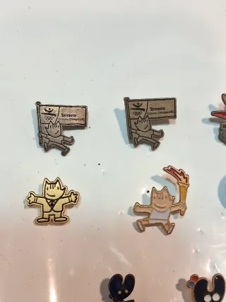 Pines conmemorativos